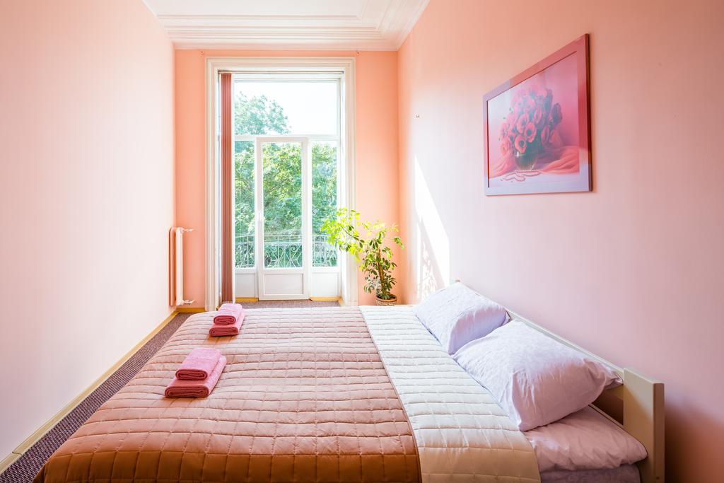 Apartments On Valova 9 Lviv Exterior foto